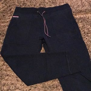 Tommy Hilfiger joggers size L - Large